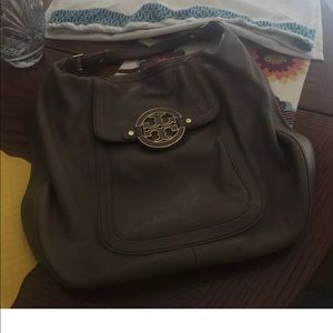 Tory Burch Amanda Hobo
